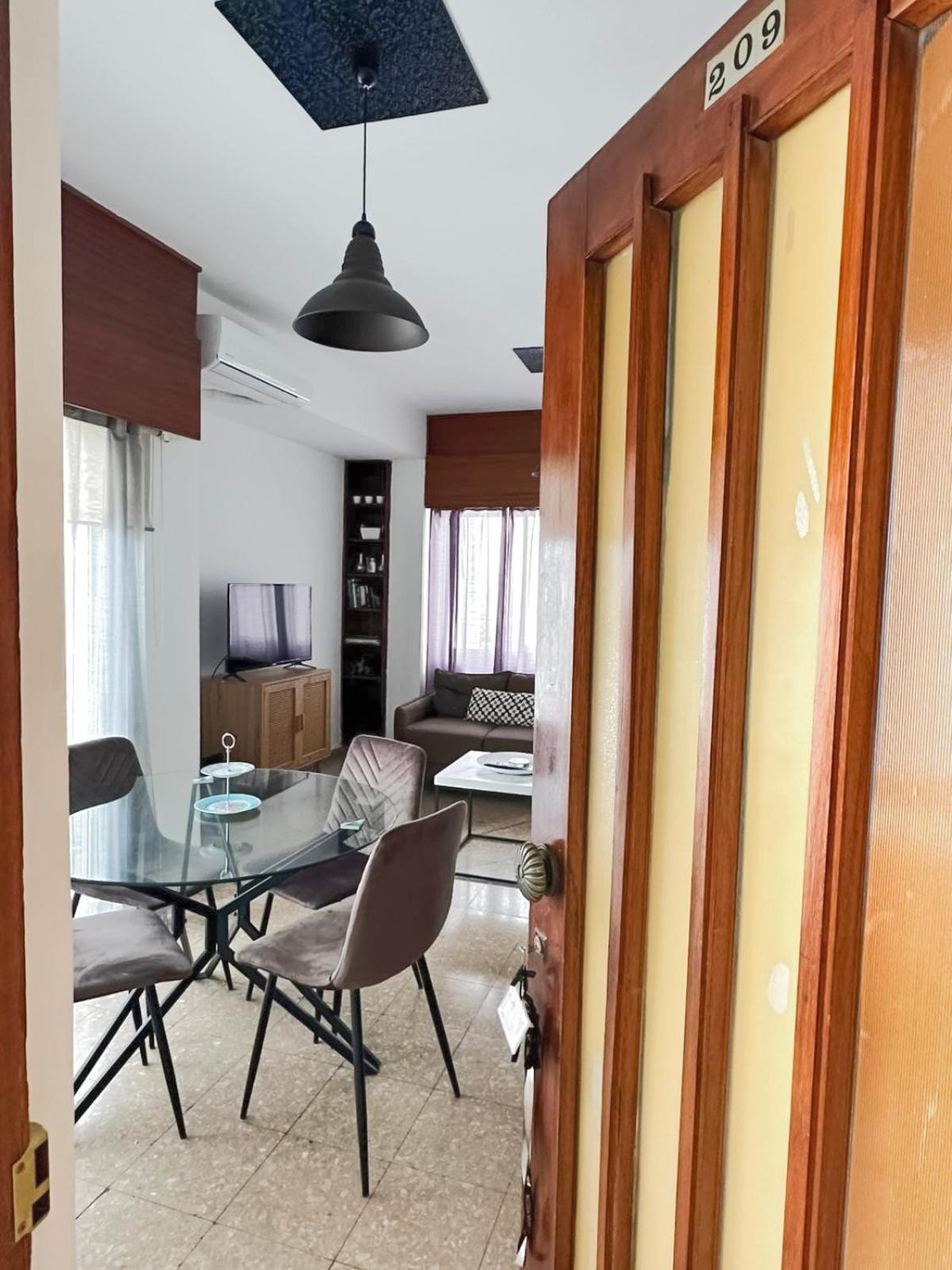 Comfortable Engomi Apartment Nikosia Eksteriør bilde